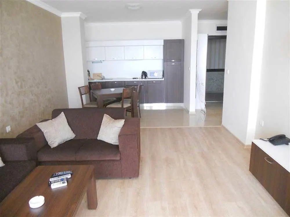 Penelope Palace Pomorie 3*,